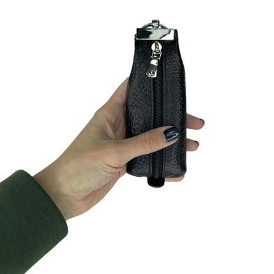 Leather key holder by Tony Bellucci (Turkey).
