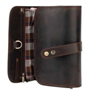 Leather toiletry case by Tony Bellucci (Turkey).